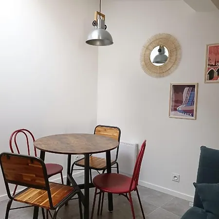 Apartment Immeuble Centre *