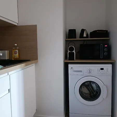 Apartment Immeuble Centre Saint-Medard-de-Guizieres